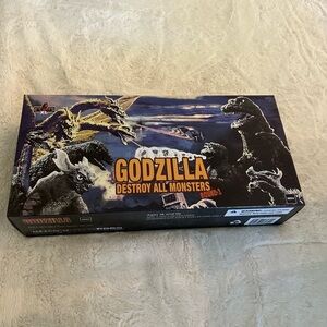 NEW Mezco Toyz 18070 Godzilla: Destroy All Monsters 5 Points XL Round 1 Box Set
